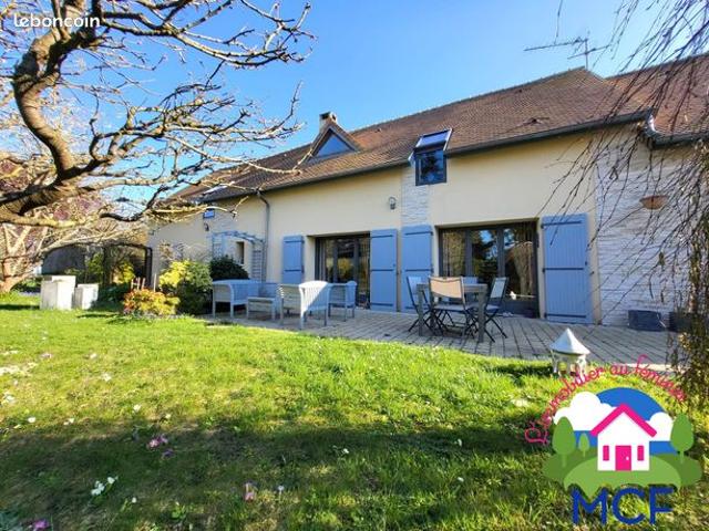 Maison 6 pièces 165 m²