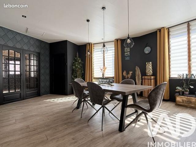 Maison 6 pièces 165 m²