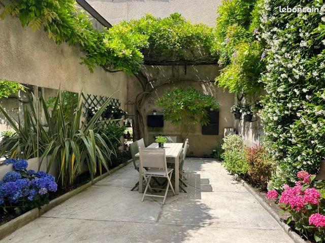 Maison 6 pièces 165 m²