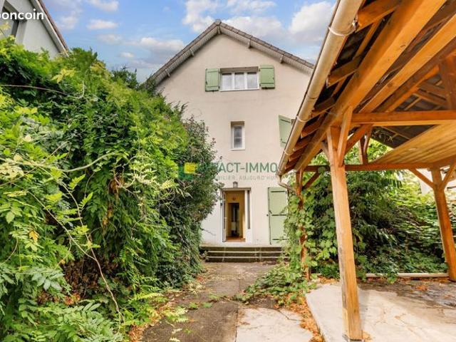 Maison 6 pièces 165 m²