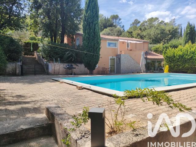 Maison 6 pièces 165 m²