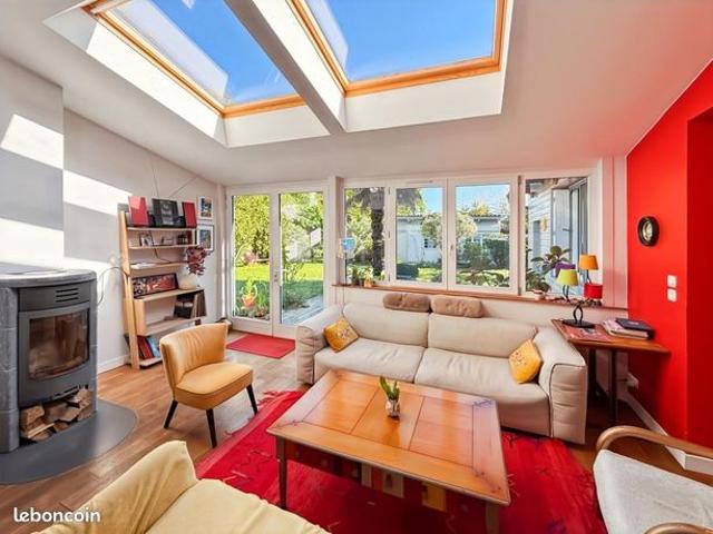 Maison 6 pièces 165 m²
