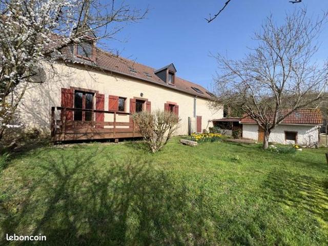 Maison 6 pièces 165 m²