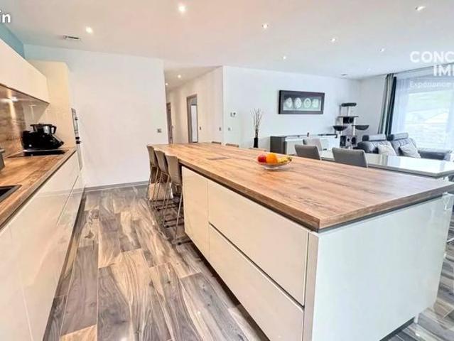 Maison 6 pièces 165 m²