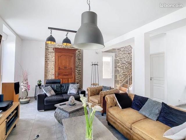 Maison 6 pièces 165 m²