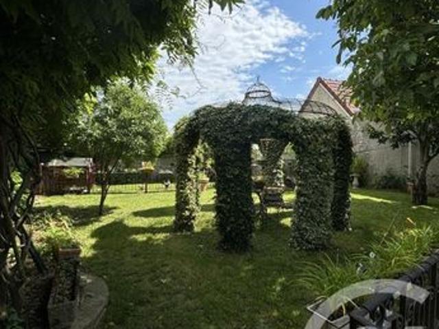 Maison 6 pièces 165 m²