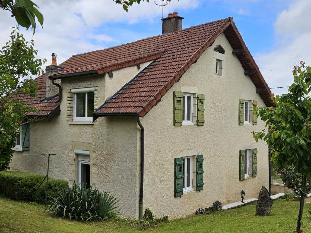Maison 6 pièces 165 m²