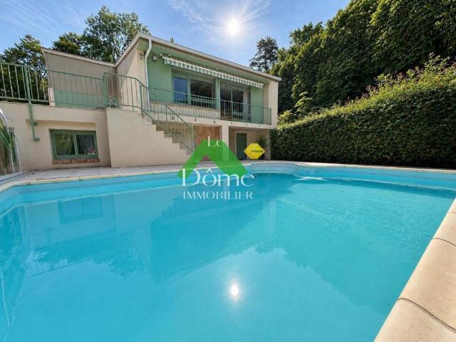 Maison 6 pièces 165 m²