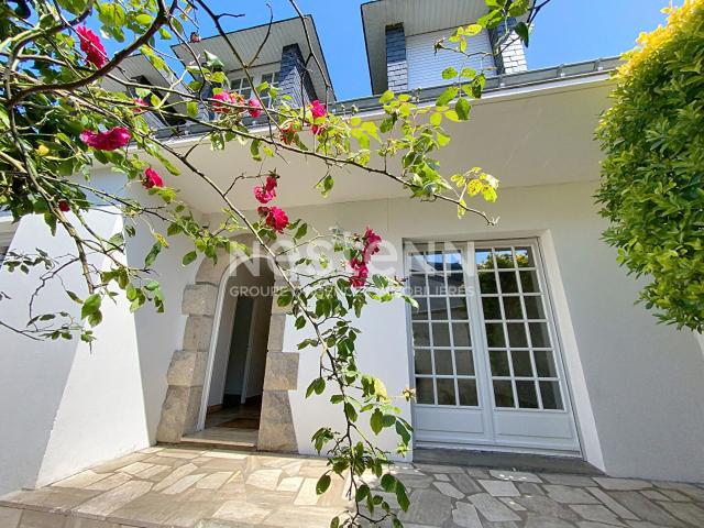 Maison 6 pièces 165 m²