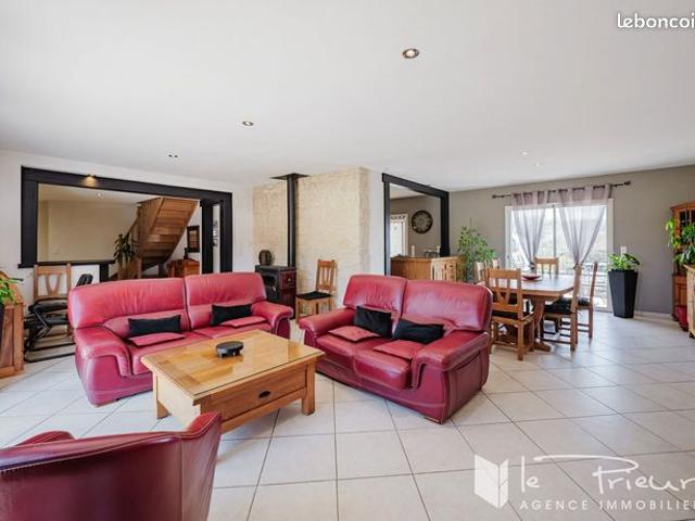 Maison 6 pièces 165 m²