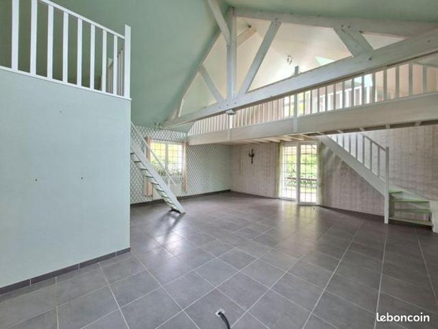 Maison 6 pièces 165 m²