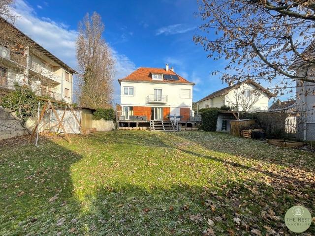 Maison 6 pièces 165 m²