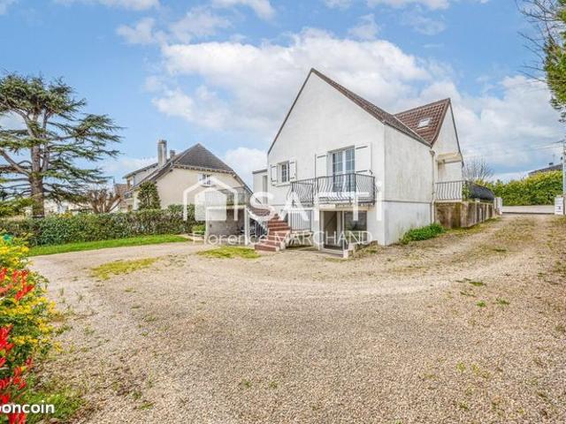 Maison 6 pièces 165 m²