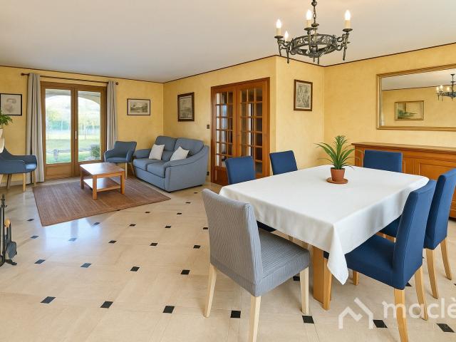 Maison 6 pièces 165 m²