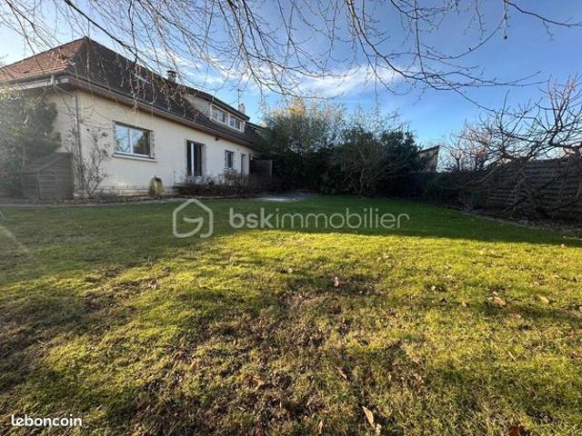 Maison 6 pièces 165 m²