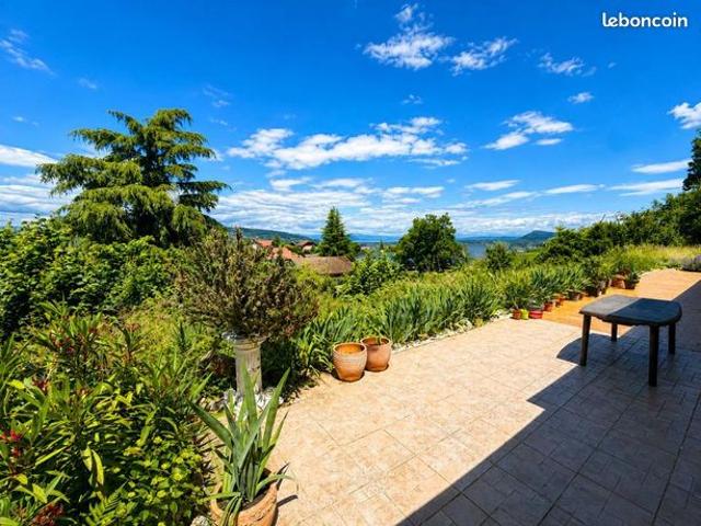 Maison 6 pièces 165 m²