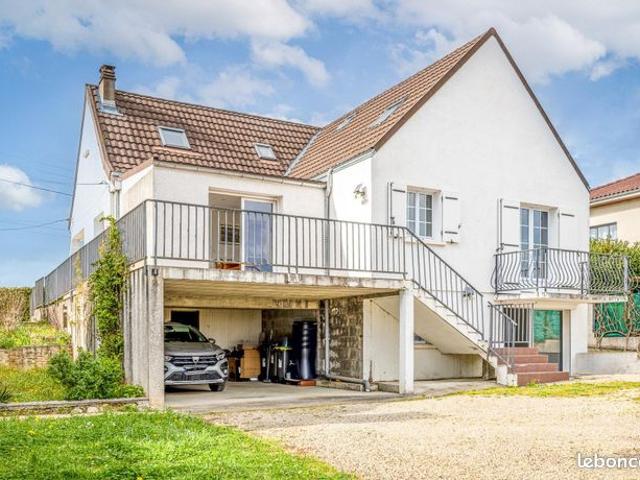 Maison 6 pièces 165 m²