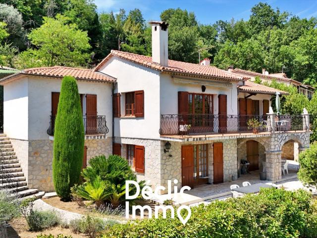 Maison 6 pièces 165 m²