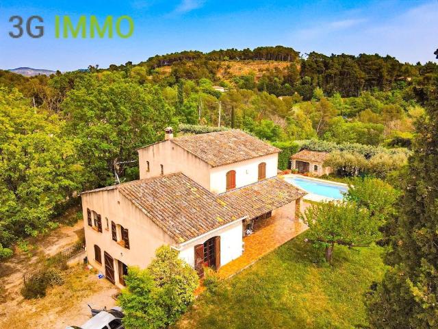 Maison 6 pièces 165 m²