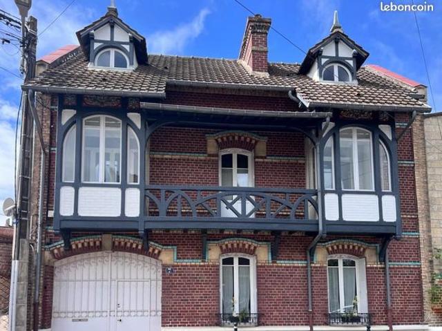 Maison 6 pièces 165 m²