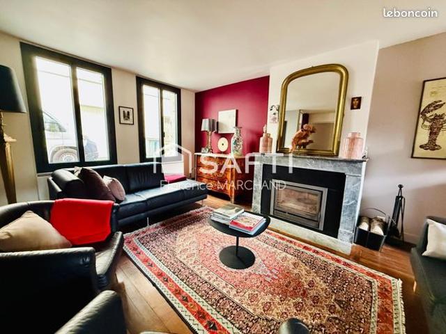 Maison 6 pièces 165 m²