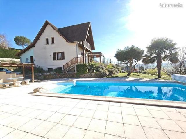 Maison 6 pièces 165 m²