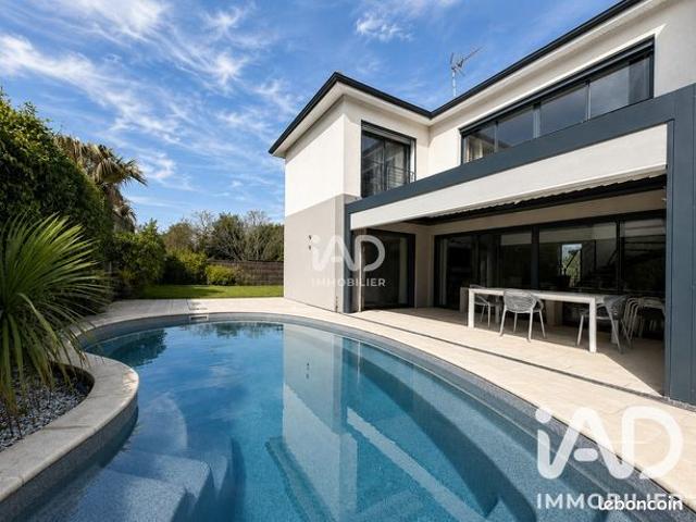 Maison 6 pièces 165 m²