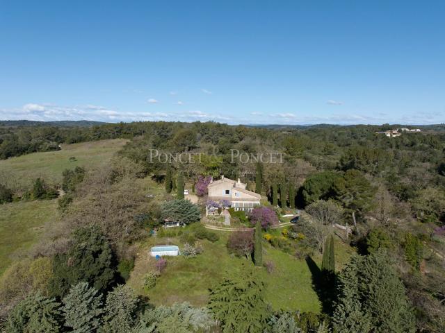 Maison 6 pièces 165 m²