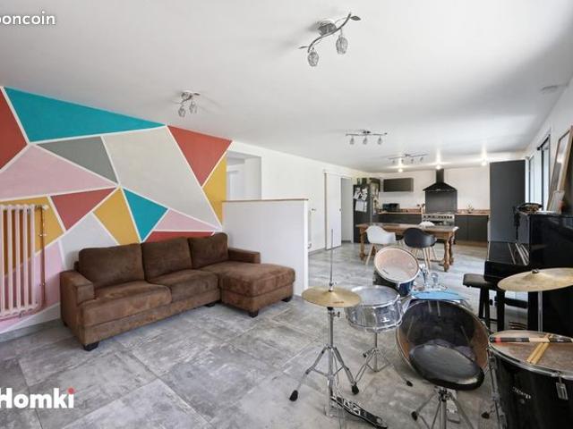 Maison 6 pièces 165 m²