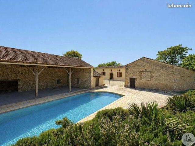 Maison 6 pièces 165 m²