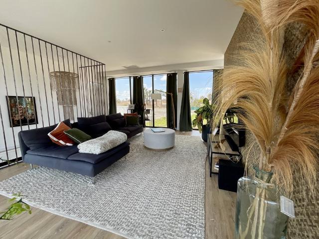 Maison 6 pièces 165 m²