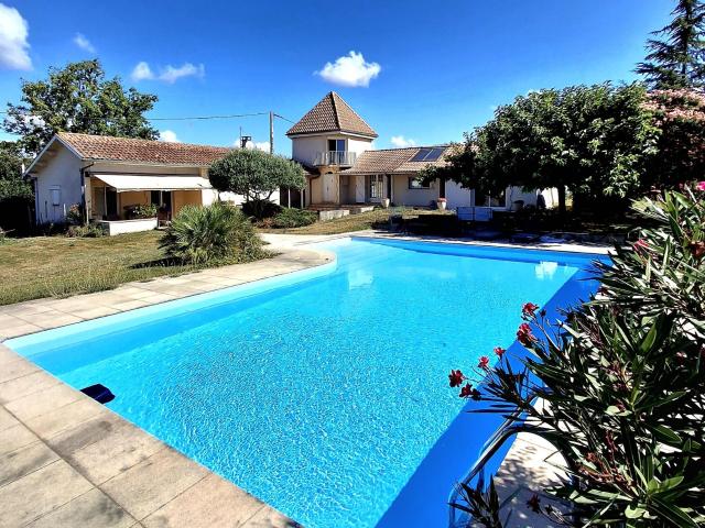 Maison 6 pièces 165 m²