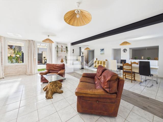 Maison 6 pièces 165 m²