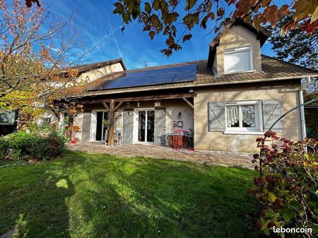 Maison 6 pièces 165 m²