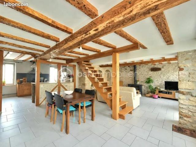 Maison 6 pièces 165 m²