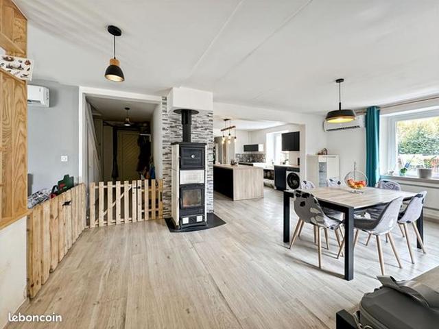 Maison 6 pièces 165 m²