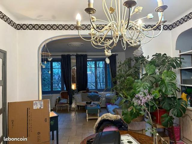 Maison 6 pièces 165 m²