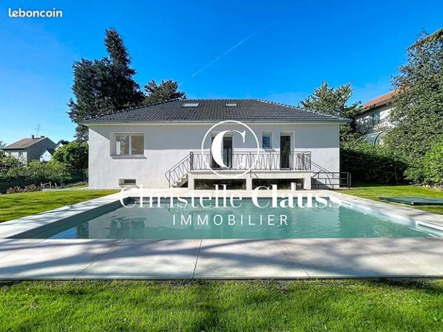 Maison 6 pièces 165 m²