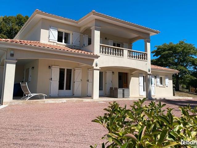 Maison 6 pièces 165 m²