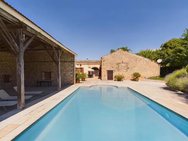Maison 6 pièces 165 m²