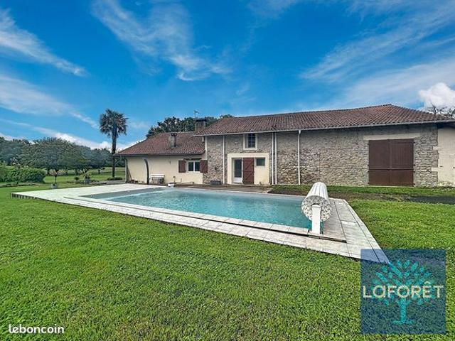 Maison 6 pièces 165 m²