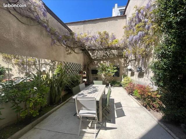 Maison 6 pièces 165 m²