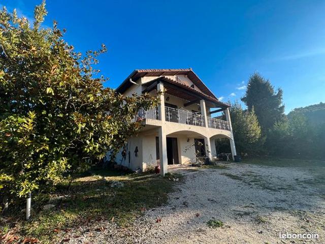 Maison 6 pièces 165 m²