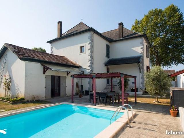 Maison 6 pièces 165 m²