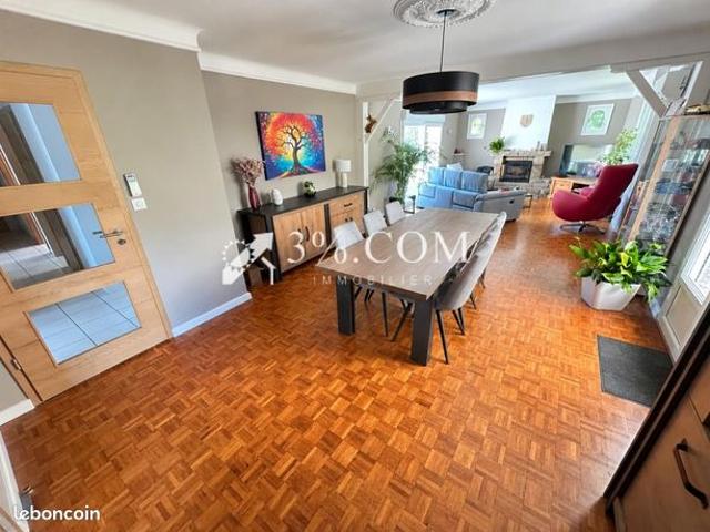 Maison 6 pièces 165 m²