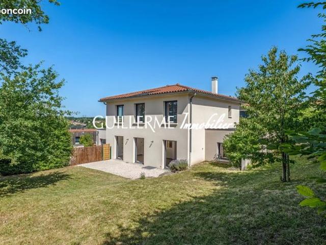 Maison 6 pièces 165 m²