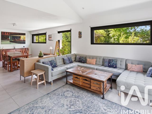 Maison 6 pièces 165 m²