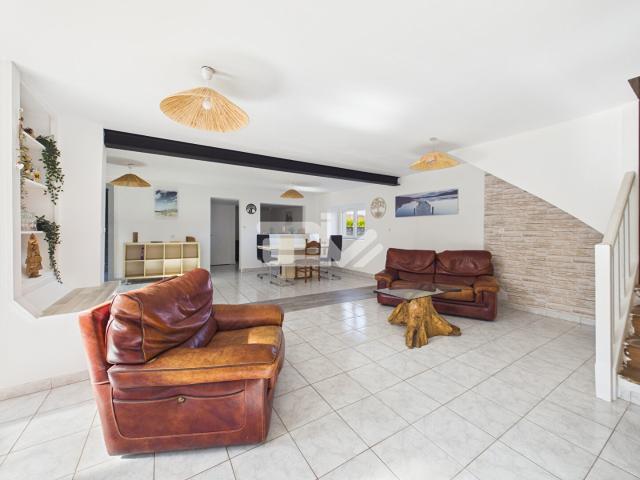 Maison 6 pièces 165 m²