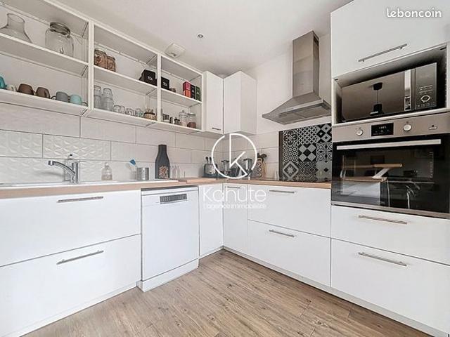 Maison 6 pièces 165 m²