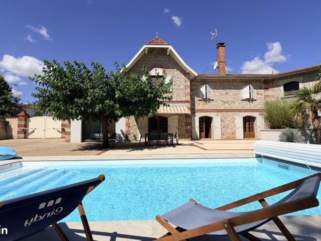 Maison 6 pièces 165 m²